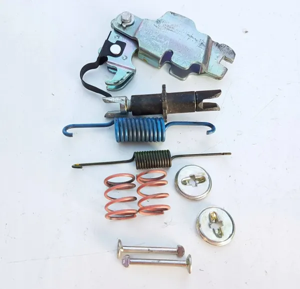 OEM 4653030040 Handremblokken voor Lexus GS image 4
