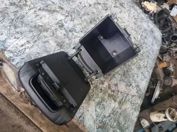 Accoudoir TUCSON 3 OEM 15-20 - Hyundai OE d'occasion image 6