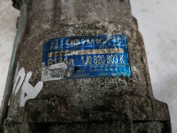 Compresseur de Climatisation Volkswagen OE 1J0820803K image 6