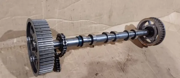 Arbre à cames échappement OEM 9X2Q-6A273-AB Land Rover image 2