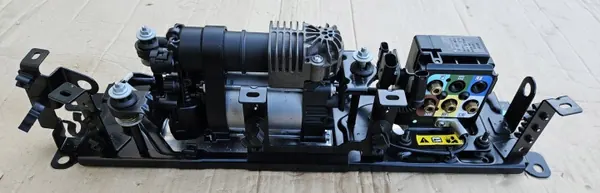 Maserati OE 15.1500-0083.3 Luftfederungskompressor-Ventil image 4