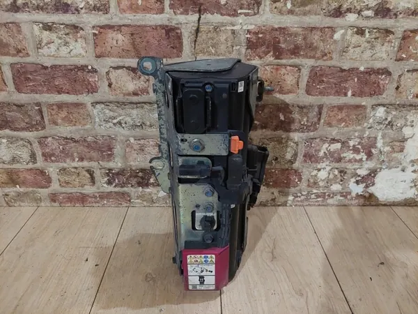 I-ELOOP Condensator OEM GKH867ZC0 Mazda 6 III GJ image 2
