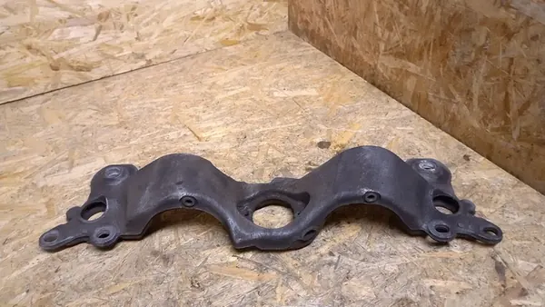 AUDI A4 B6 2.5 V6 TDI Cabrio Vaihteiston Tuki OEM image 3