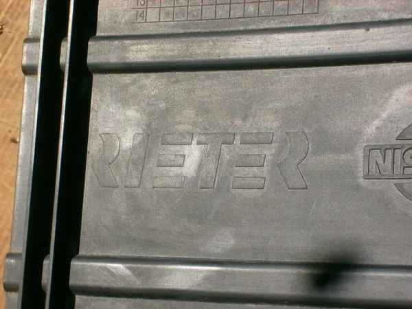 Nissan OE 75890JD50A Motoröverdrag image 7