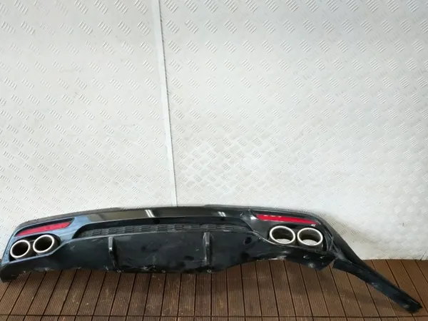 KIA STINGER 17-21 GT Avgasrörsspetsar Diffusor Stötfångare image 2