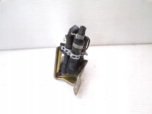 Lämmitysventtiili OEM 2208300084 Mercedes W220/W215 image 3