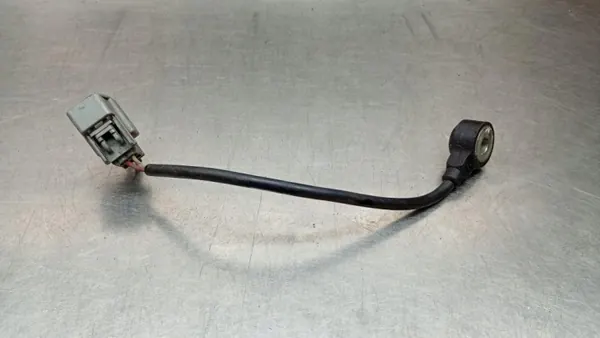 Kolkka-anturi OEM 1072085C Mazda 3 2.0B:lle image 2