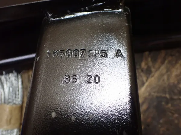 Takapuskuri vahvistus VW Jetta Golf image 8