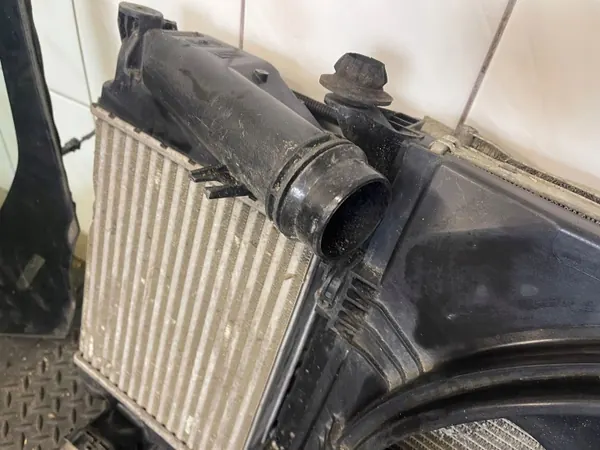 Nissan Qashqai J11 Jäähdytinpuhallin OEM FAH12982 image 4