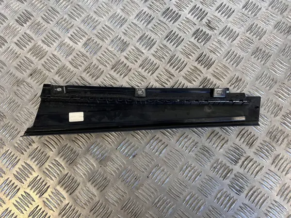 OEM 32216800 Vänster bakdörr fönsterpackning - Volvo image 6
