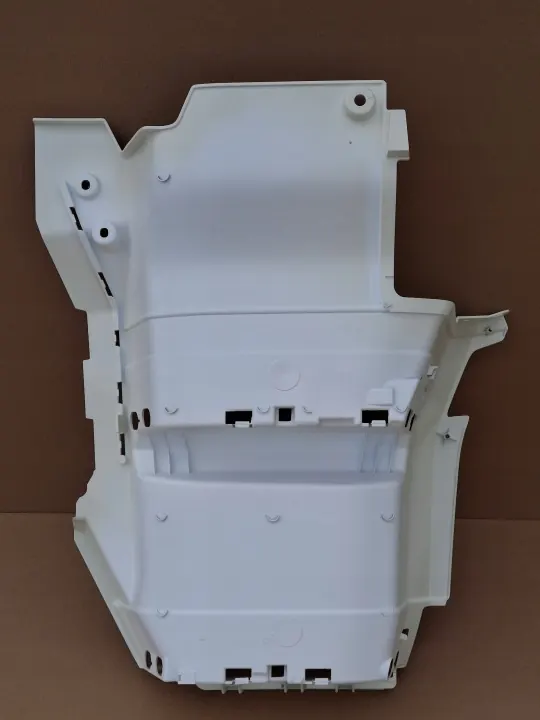 DAF XF XG rechter traptrede afdekking OEM 3129610 - Gebruikt image 5