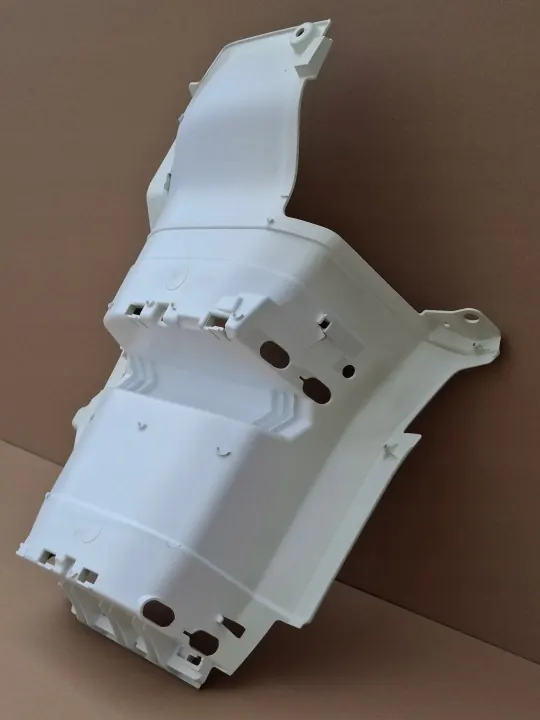 DAF XF XG rechter traptrede afdekking OEM 3129610 - Gebruikt image 7
