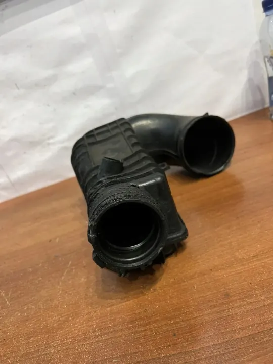 Mercedes-Benz Ilmanotto-putki OEM D2690 - Käytetty image 5