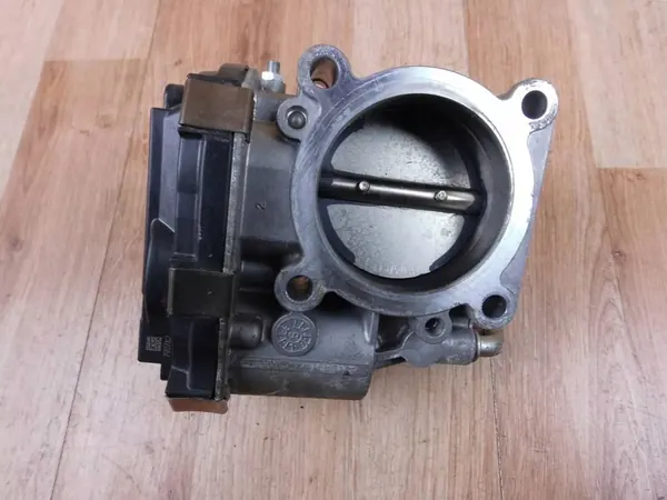 Nissan Drosselklappe 161191TT0A image 3