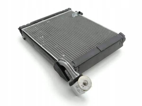 Toyota RAV4 AC-förångare OEM 11R10H4863B image 2