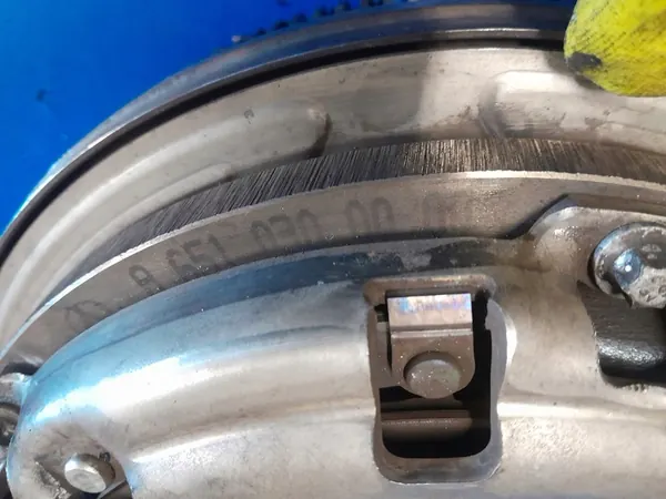 Volante de Dupla Massa Mercedes W205 2.2 CDI A6510300000 image 2