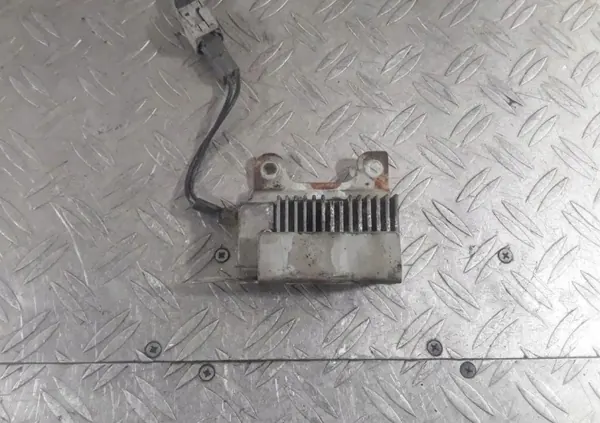 Controlador Bomba Inyección Mazda OE L33X1883Z - Usado image 3