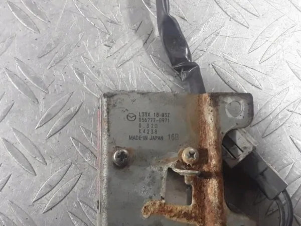 Controlador Bomba Inyección Mazda OE L33X1883Z - Usado image 4