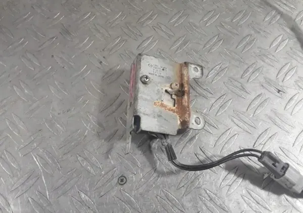Controlador Bomba Inyección Mazda OE L33X1883Z - Usado image 6