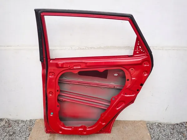 Höger Bakdörr Hyundai Tucson 3 III 2015-2020 OEM 77004D3000 image 10