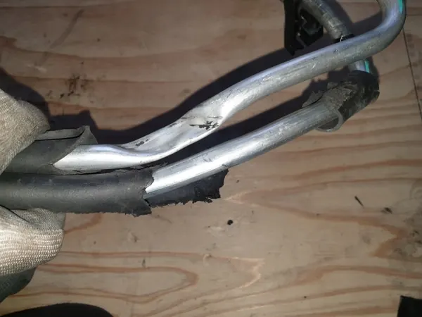 Getriebekühler-Schlauch OEM 67890PJ - Gebraucht image 3