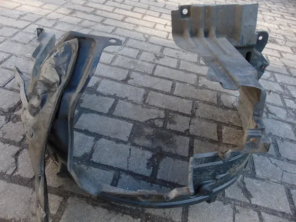 Right Front Wheel Arch Nissan Micra III KA12 Lift image 4