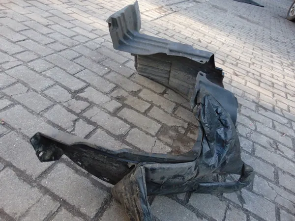 Right Front Wheel Arch Nissan Micra III KA12 Lift image 5