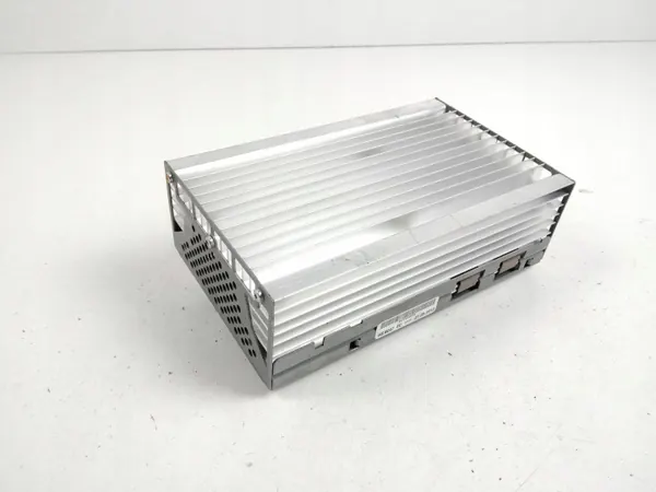 Amplificador BMW OE 9266357 usado - Ajuste Directo image 2