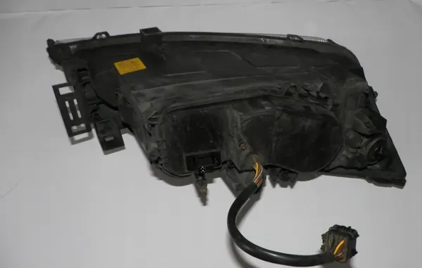 Ford Mondeo MK3 III Lift Xenon Vasemman Puolen Ajovalot image 3