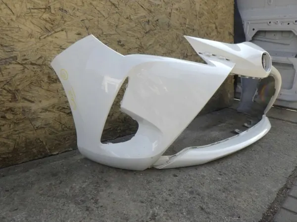 OEM 52119-0DA40 framstötfångare för Toyota Yaris III image 3