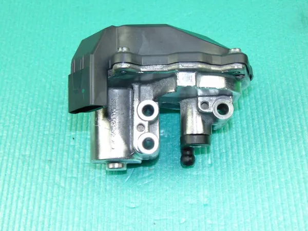 Atuador de Coletor VW Passat B6 2.0 TDI CBA OEM image 6