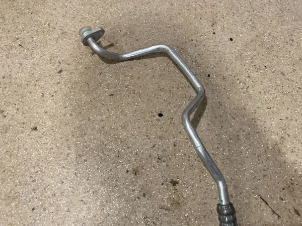 Flexible de refroidisseur d'huile BMW M2 F87 OEM 7853889 image 6