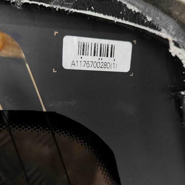 Vidro traseiro OEM A1176700280 para Mercedes-Benz CLA Coupé image 6