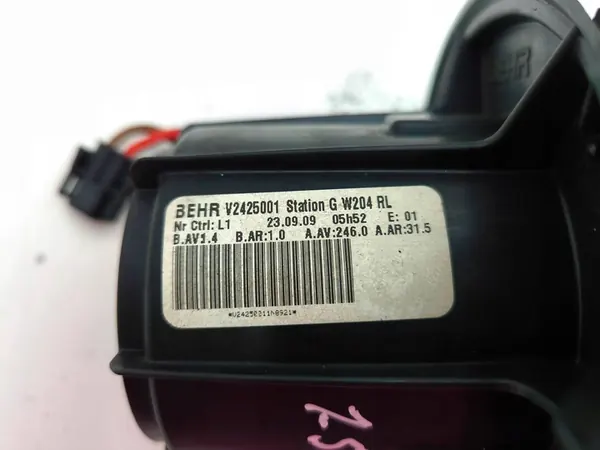 Motor de aquecimento MERCEDES-BENZ C (W204) V2425001 image 10