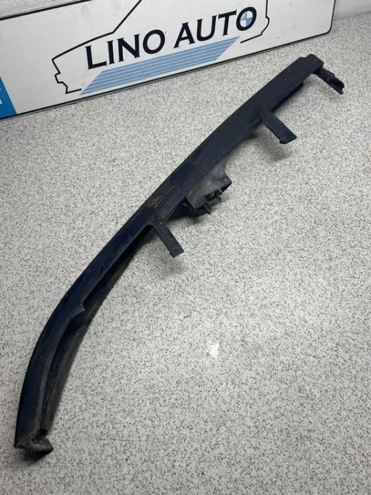 BMW 3 TOURING E46 rechte Frontleuchtenabdeckung OEM 8227644 image 5