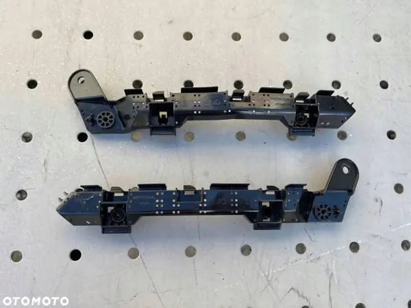 Soporte de guardabarros Honda HR-V OEM 6567686798 image 2