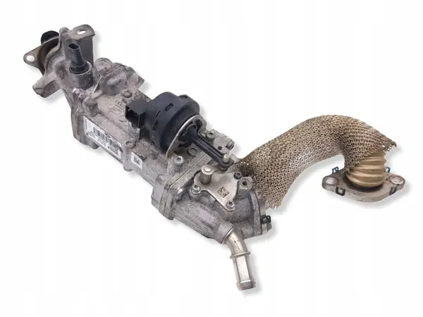 Refroidisseur EGR d'occasion OEM K4D3-9F464-DB Land Rover image 5