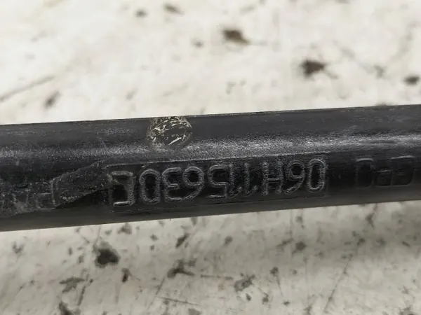 Couverte de Distribution OEM 06H109211Q Audi A4 B8 image 5