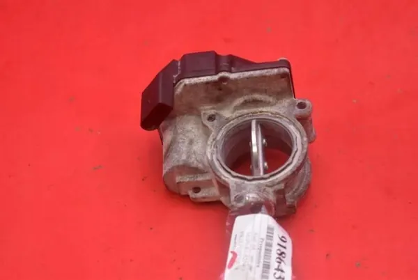 Corpo de borboleta Audi A8 D3 4.2 TDI 2005-2007 OEM 057128063B image 4