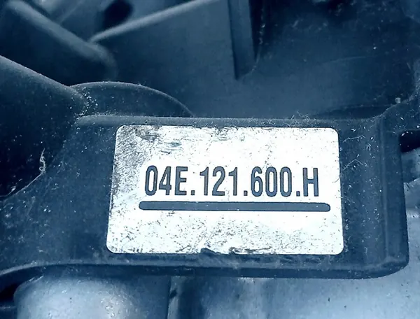 Pompa acqua 1.4 TSI Audi Seat Skoda VW 04E121600H image 3