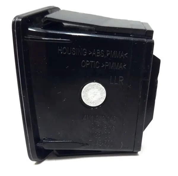 Phare d'assistance de voie Audi OEM 4N1949146 - Côté droit image 10