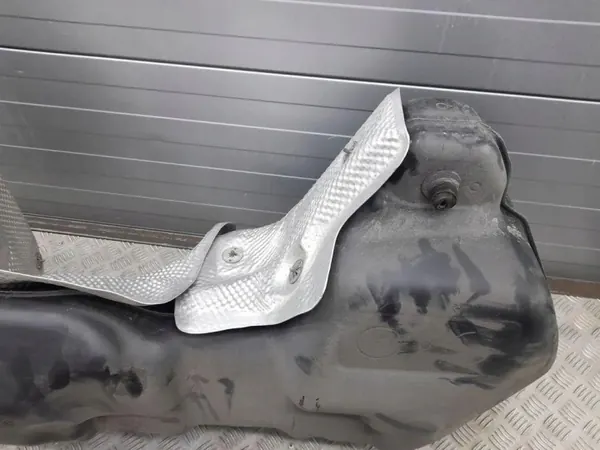 Audi Q7 Bränsletank OEM 4M0201021EK - Bak image 3