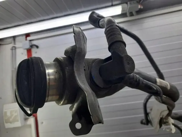 Audi Q7 Bränsletank OEM 4M0201021EK - Bak image 5