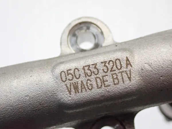 Riel de inyección OEM 05C133320A para VW T-Cross image 3