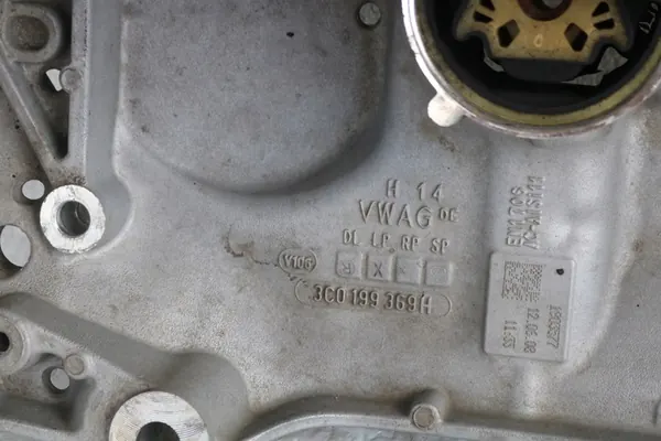 VW Framsubframe 3C0199369H 3C0411303R image 4