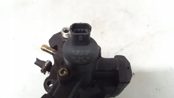 2000 Lancia Lybra Kraftstoffpumpe 0445010006 image 5