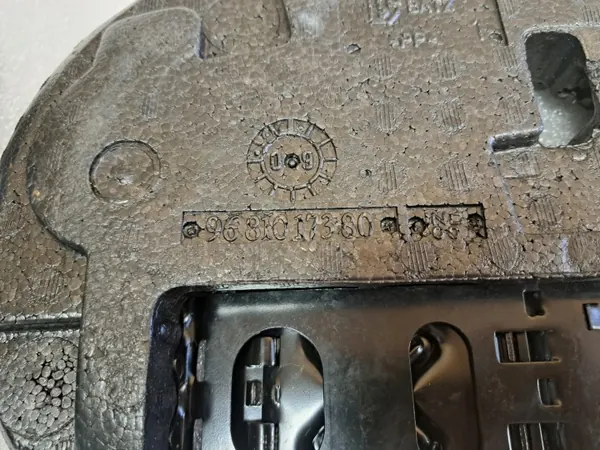 Reservhjuls Skuminsert OEM 9681017380 Citroen C4 image 8