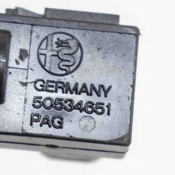 Sensor qualidade ar Maserati OEM 50534651 - Usado image 6