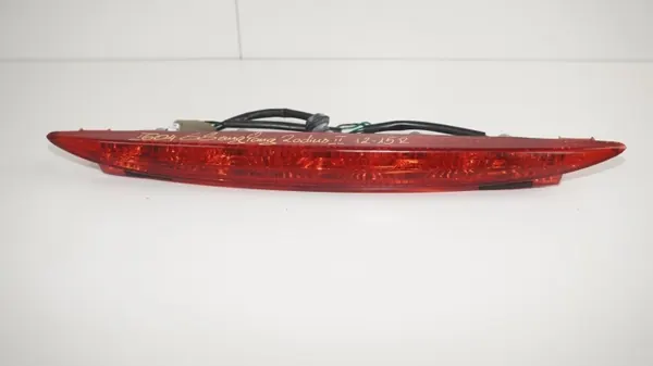 SsangYong Rodius II Takaperävalo OEM 360190144 image 10