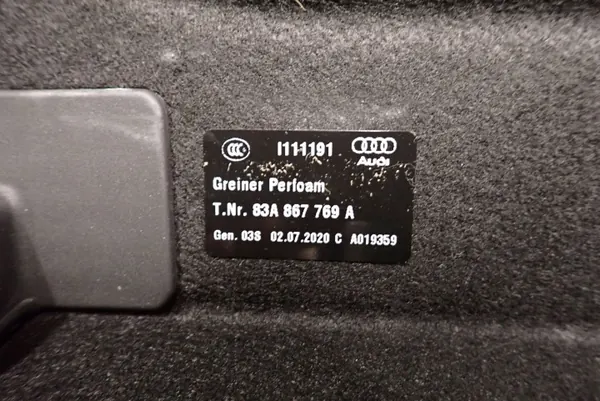 Gebruikte Audi OE 83A867769A kofferbakplank image 4